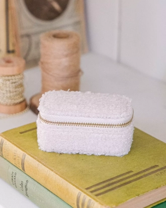 Mini boîte à bijoux de voyage Marie en moumoute  Blanc Maison scarlett