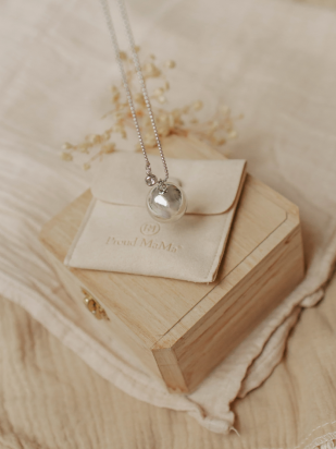 Collier Bola de grossesse Chloe silver Proud Mama