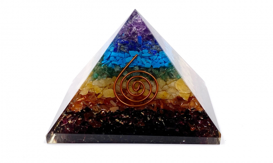 Pyramide orgonite 7 chakras