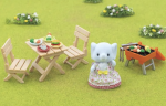 Sylvanian Families – La fille Éléphant son barbecue et Accessoires de Pique-nique